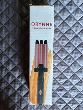 Orynne 3-Barrel Mini Hair Waver in Rose Pink